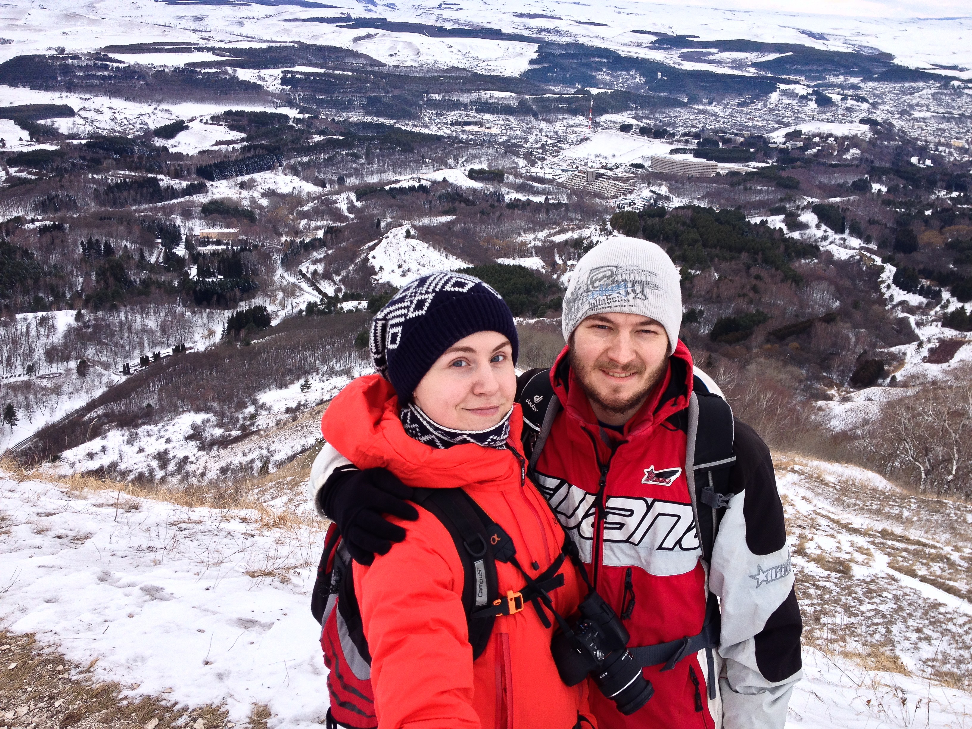 В КМВ зимой. Достопримечательности Кисловодска. Курортный парк. Гора Малое  седло.